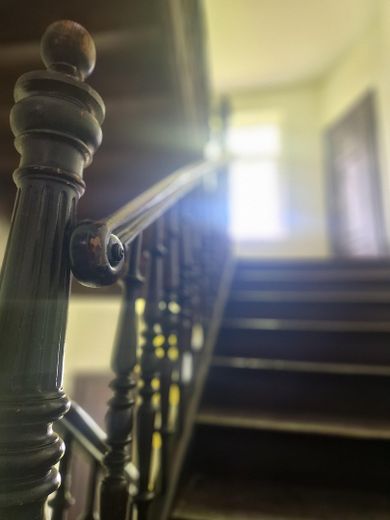 **Sofort Bezugsfrei** Lichtdurchflutete 3-Raumwohnung im Leipziger Westen – Treppenhaus