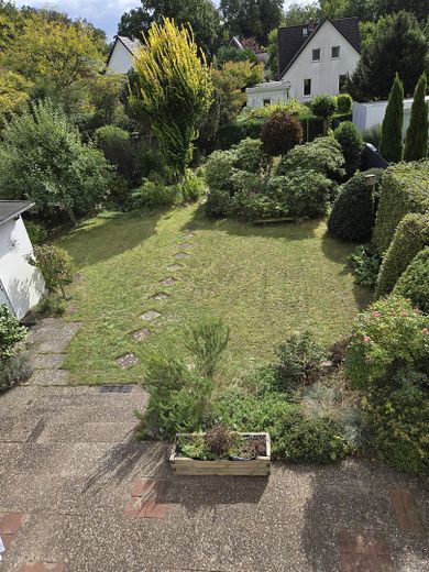 Großzügiges Einfamilienhaus mit viel Potenzial - provisionsfrei – Garten