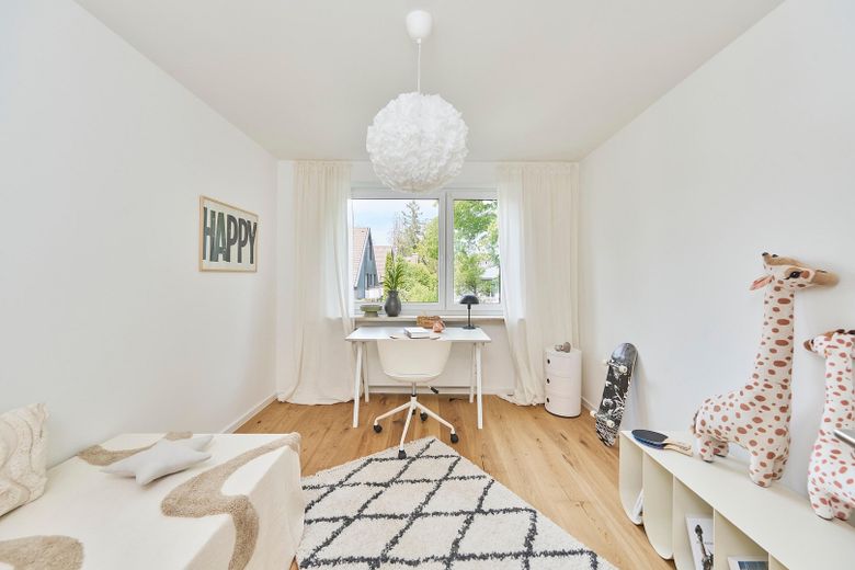 Erstbezug nach Sanierung: Helle 3-Zi.-Wohnung mit sonnigem Balkon & grünem Innenhof in Top-Lage – फोटो 9