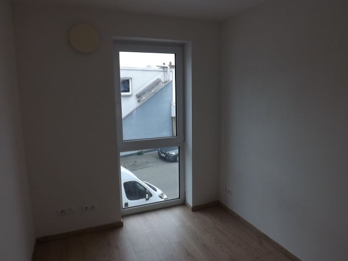 Uygun konumda modern üç odalı daire – Kinderzimmer