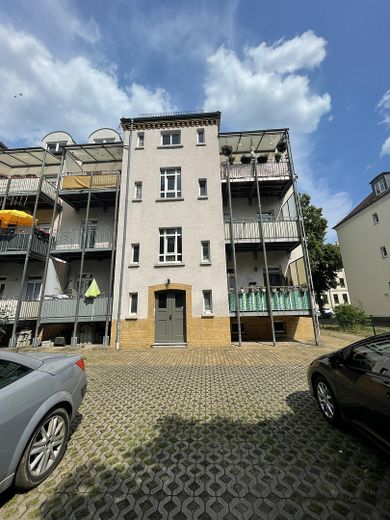 Loftfeeling auf 2 Ebenen, außergewöhliche & lichtdurchflutete Galeriewohnung – Foto 3