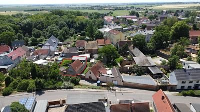 KLEINES SCHMUCKSTÜCK