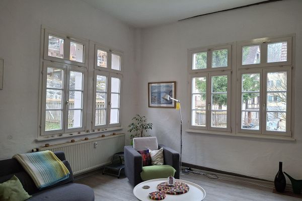 Appartamento curato di 4,5 locali con porzione di giardino ai margini del centro storico