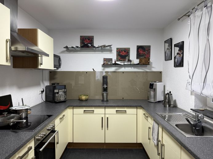 Wohlfühloase – modernes Einfamilienhaus mit Einliegerwohnung – Küche Einliegerwohnung