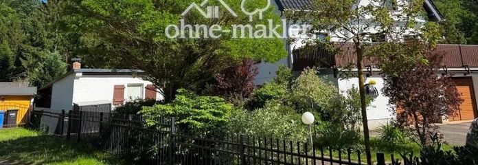 Односімейний будинок на природній ділянці поблизу Хемніца