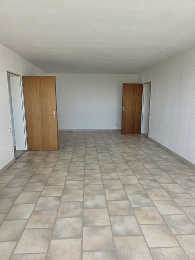 Renovierte 100 m² über den Dächern Rüttenscheids – Loggia, Lift & Fußbodenheizung – Foto 11