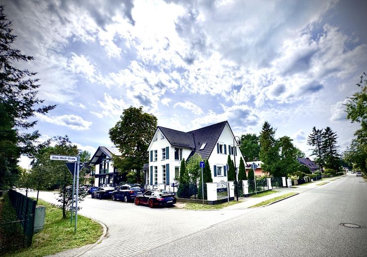 Potsdam/Berlin Güney yakınlarında 300 m² çok aileli villa *komisyonsuz! – Fotoğraf 27