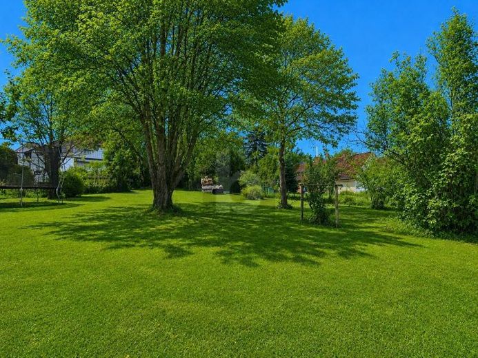 IHR NEUES HEIM IN RUHIGER, SONNIGER LAGE – Foto 1