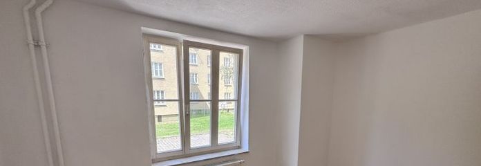 Wohnung, EG, rechts, 27, Bunsenstr. 83