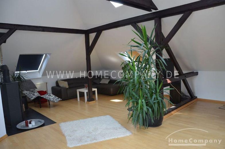 Sehr schöne 2 Zi.-Wohnung im 3. OG mit Dachterrasse. In der Nähe zur Uni, komfortable Wohnung mit KFZ-Stellplatz vor der Tür. – 476ef4c9d8a58d2f3437a8988b5cf1961a78ab3c.jpg