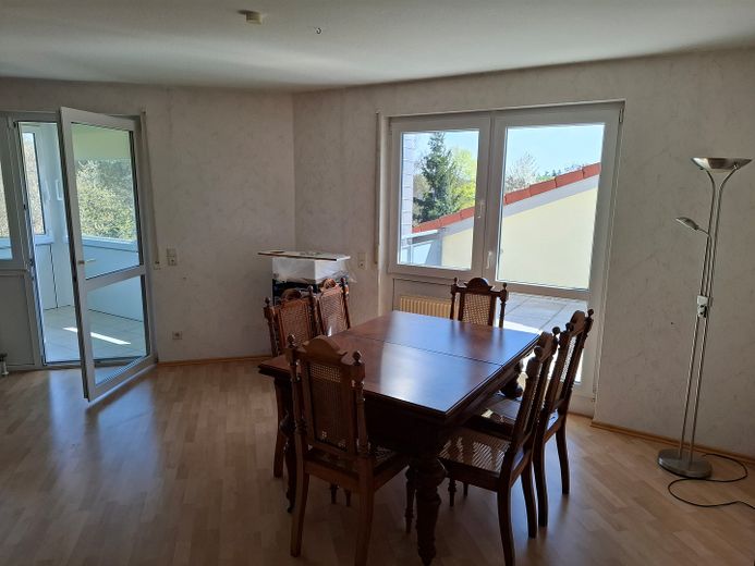 Penthouse na sprzedaż w spokojnej okolicy – Wohn- und Esszimmer