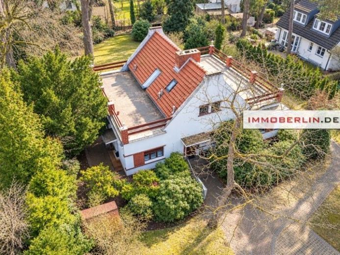 IMMOBERLIN.DE - Toplage beim Ortskern! Komfortables Haus mit großem Garten in Havelnähe – Foto 1