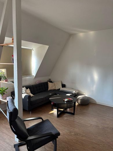 3-Zi. Wohnung, zentral in Heimfeld sucht neuen Bewohner – Wohnzimmer 1