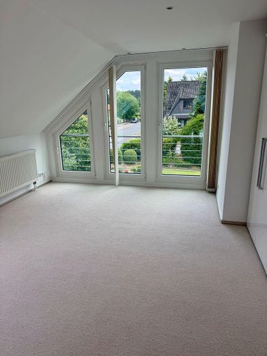 Exklusives Einfamilienhaus mit Panorama-Wintergarten, Sauna, Pelletheizung & Traumgarten in Melbeck – Foto 18