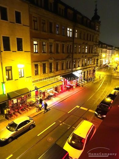 19376 HomeCompany Dresden Möbliert/Furnished 2-Zimmer Apartment mit Balkon in Dresden – Äußere Neustadt max. 2 Personen – 141462cc29fc88c2e68f78b23597ec5c57d250dd.jpg