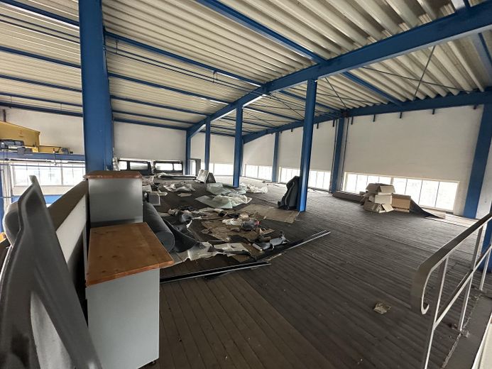 Parchim - 1.300m² Produktions- und Lagerhalle (teilbar ab 200m²) sowie 16.000m² Freifläche verfügbar – Foto 9