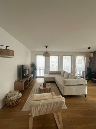 Voll möbliertes 2 Zimmer Whng. in Toplage nahe Frankfurt Hauptbahnhof – Foto 2