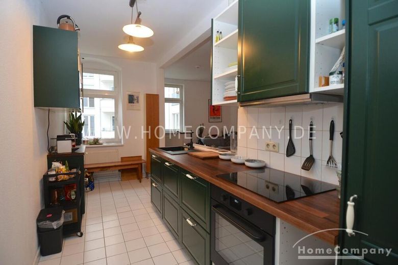 Große 4-Zimmer-Wohnung in Friedrichshain, möbliert – 58b81e3d4260745d3d20ce894edd245bc435d648.jpg