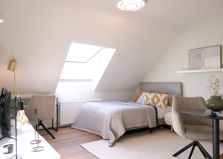 Wunderschöne Wohnung in Bestlage – Helles Wohn-und Schlafzimmer