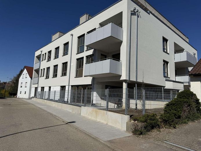 Panoramik Manzaralı Özel Penthouse Dairesi – 2026 Yeni Yapı | 3,5 Oda | 93,13 m² | Çatı Terası – Aussenansicht West