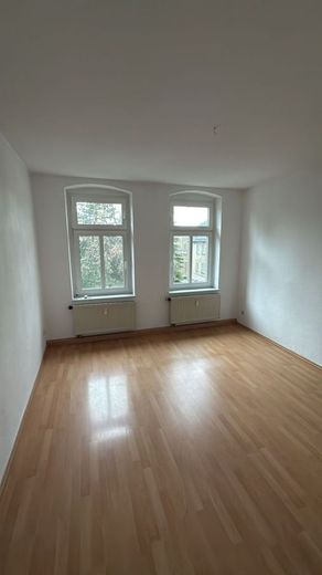 Großzügige 4-Zimmer mit Laminat und Wanne! – PHOTO-2026-03-30-16-20-58