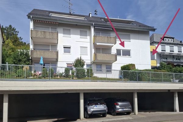 73207 Plochingen: Bellissimo appartamento di 2,5 locali in posizione collinare. Balcone. Posto auto incluso. Libero.