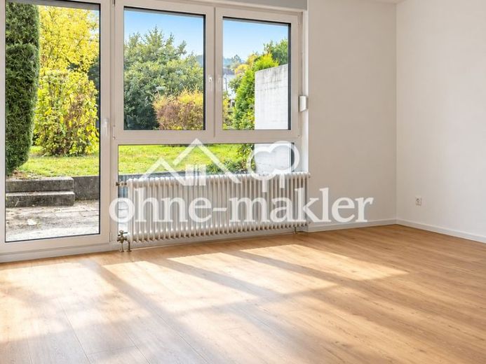 Provisionsfrei mit Stellplatz - Idyllisches Gartengeschoss mit Blick ins Grüne – Photo 1