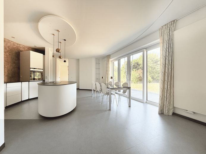 Architektonisches Wohn- und Geschäftsgebäude im wohnbegehrten Bordesholm – Foto 4