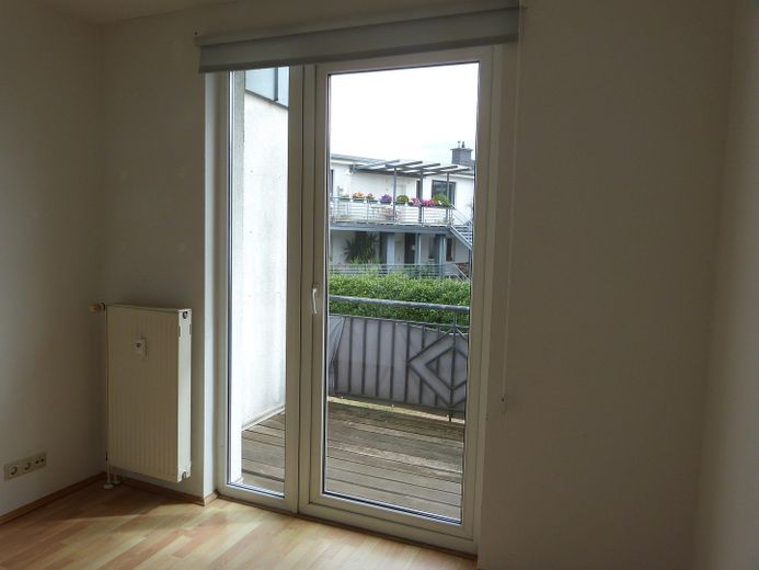 3-Zimmer Wohnung in Neuss befristet für 24 Monate zu vermieten – Kinderzimmer