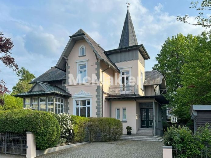 Historische Villa mit Gartenidylle in Sachsenwaldnähe – Foto 1