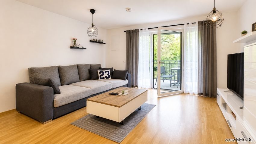 Moderne 2-Zi.-Neubau-Wohnung mit Balkon und EBK in Fürstenfeldbruck – Bild 4