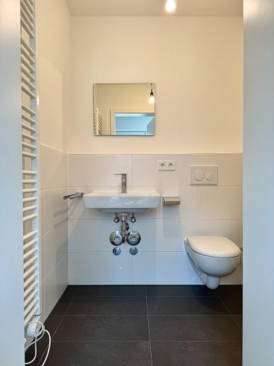 Moderne Wohnung mit Balkon in Berlin Friedenau – Foto 8