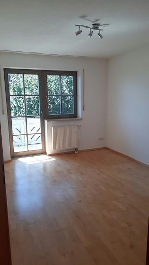 provisionsfreie Doppelhaushälfte – Schlafzimmer