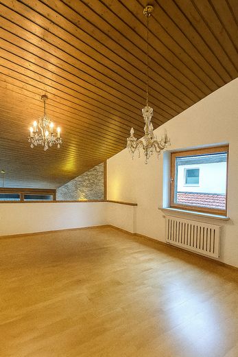 Galerie (KI-retuschiert)