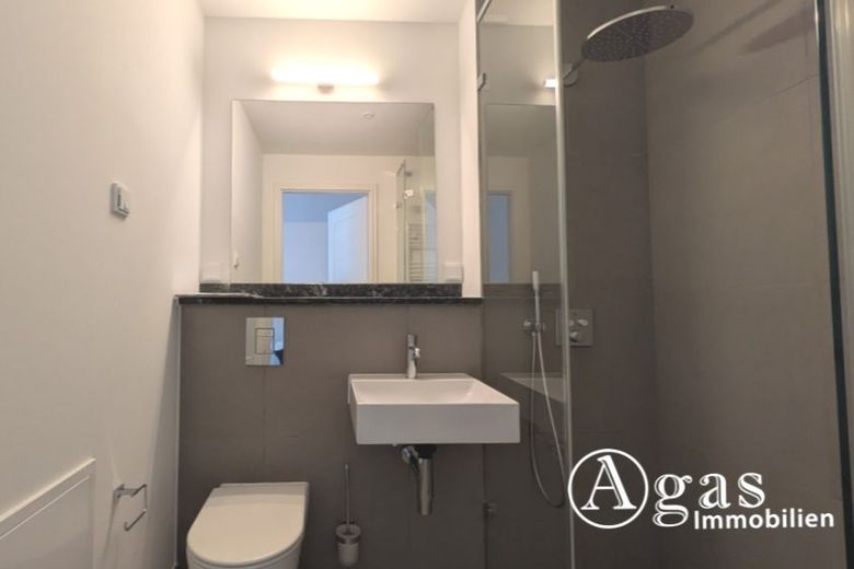 Moderno appartamento di nuova costruzione di 1 stanza con cucina attrezzata in posizione ambita a Schöneberg – modernes Badezimmer