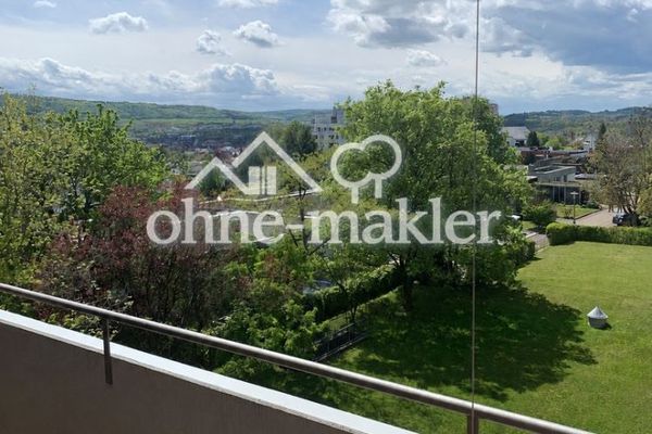 Living with a panoramic view over Aalen | Modernized 3.5-room apartment with a large west-facing balcony and elevator