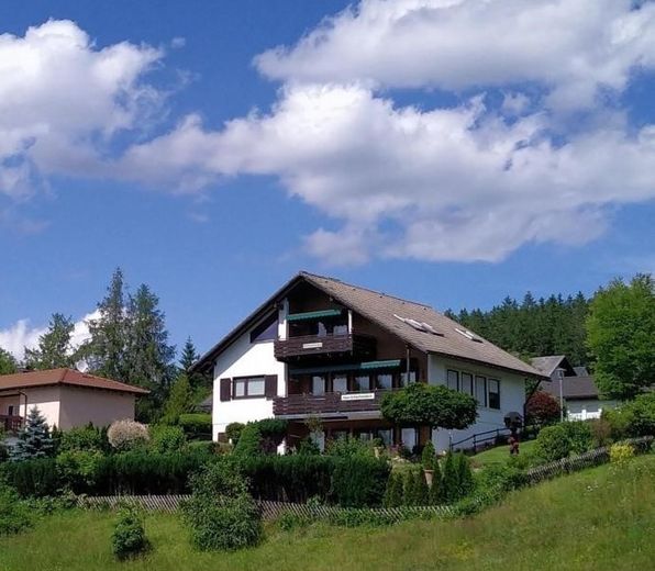 HAUS-SCHLUCHSEEBLICK: 3 Top Ferienwohnungen an Premiumlage in Schluchsee/Schwarzwald, inkl. Inventar – Haus-Schluchseeblick