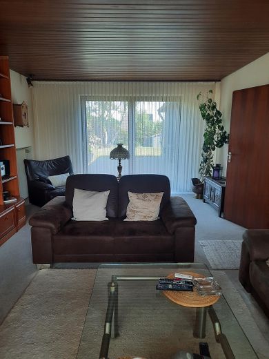 Casa unifamiliare con possibilità di appartamento indipendente/alloggio multigenerazionale su terreno spazioso - senza provvigione – EG Wohnzimmer / Esszimmer 2
