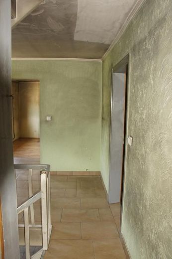 ** DOM SZACHULCOWY Z OKŁADZINĄ Z ŁUPKA I STARYM DRZEWOSTANEM W MUDERSBACH ** – Bild 8