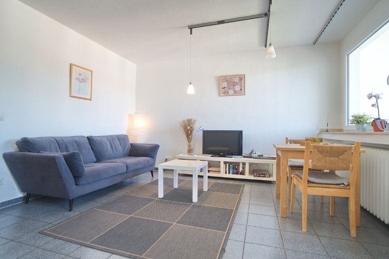 Luminoso appartamento cittadino ben arredato con balcone, Wi-Fi e dotazione completa – 76fc22e664fd5397181e9cfdf30c85a9c82ebf92.jpg