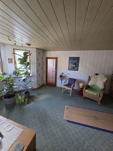 Charmantes Reihenendhaus mit 5 Zimmern+Partykeller in Dresden-Lockwitz incl. Küche – Zimmer OG