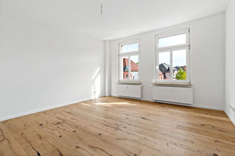 Pärchen aufgepasst!
Geräumige 2-Raumwohnung in der Reilstraße – Wohnzimmer