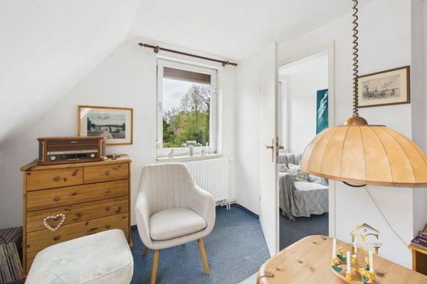 Charmantes Einfamilienhaus mit separater moderner Ferienwohnung in Neuhaus (Oste) Nordseenähe-Fewo sofort vermietbar=mtl. Einnahmequelle