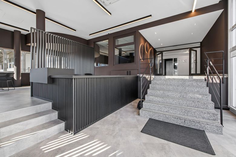 Büros ab 25m² – Foyer