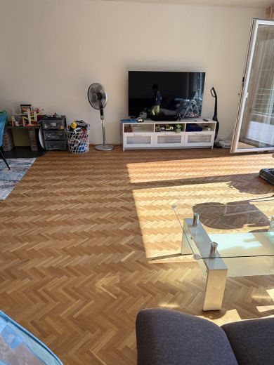 Schönes Haus mit Garten in Ratingen und Garage – Wohnzimmer