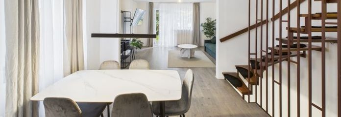 Doppelhaushälfte, 5-6 Zi., Tageslicht-Bad, Einbauküche, Terrasse, Balkon, Garten, Garage, Stellplatz