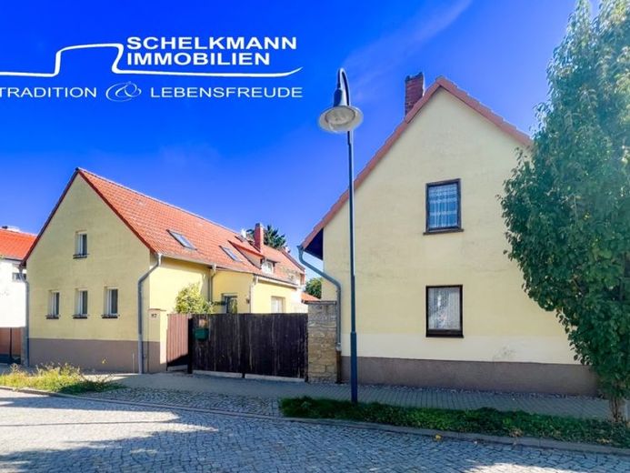 Traditionelles Einfamilienhaus mit großer Scheune & hübschem Garten – फोटो 1