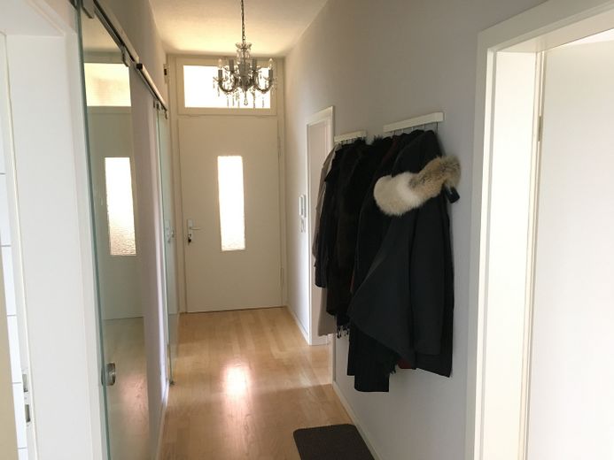 Charmante 3,5 Zimmer- Altbau-Wohnung mit Gartenanteil in begehrter Lage Killesberg/Feuerbach – Flur