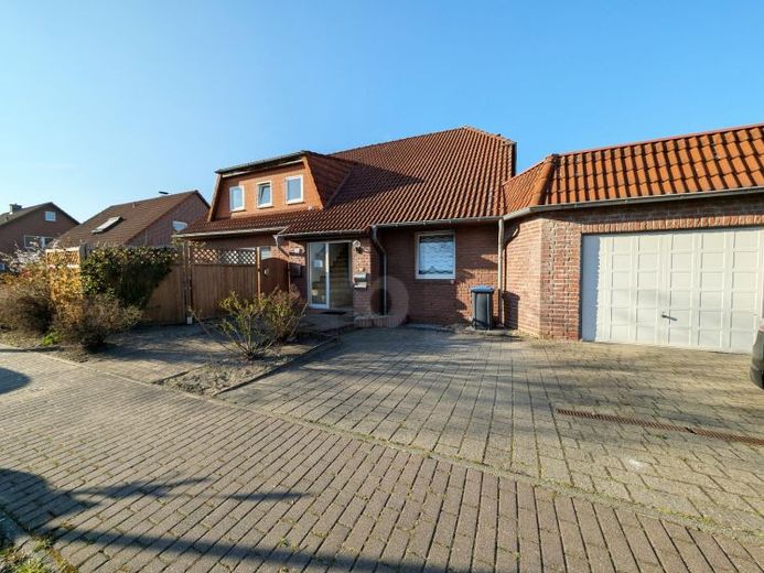 TOP-LAGE MIT FAST 3500 EUR MIETEINNAHMEN – Foto 1