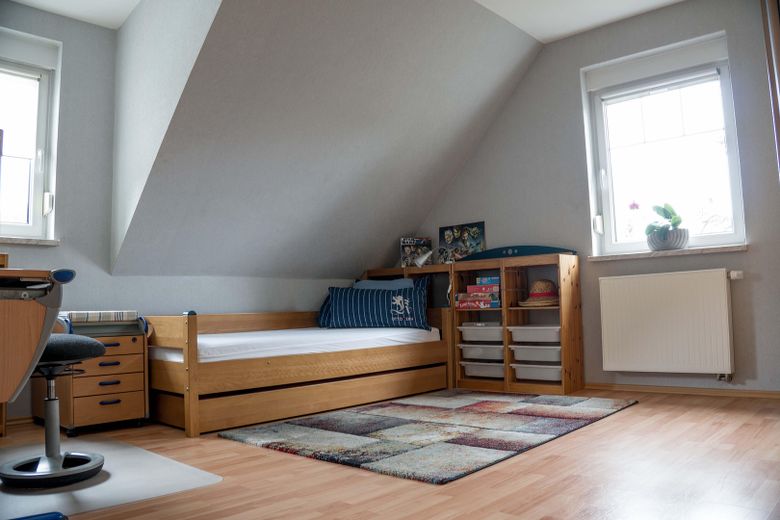 Kinderzimmer 1, Bett